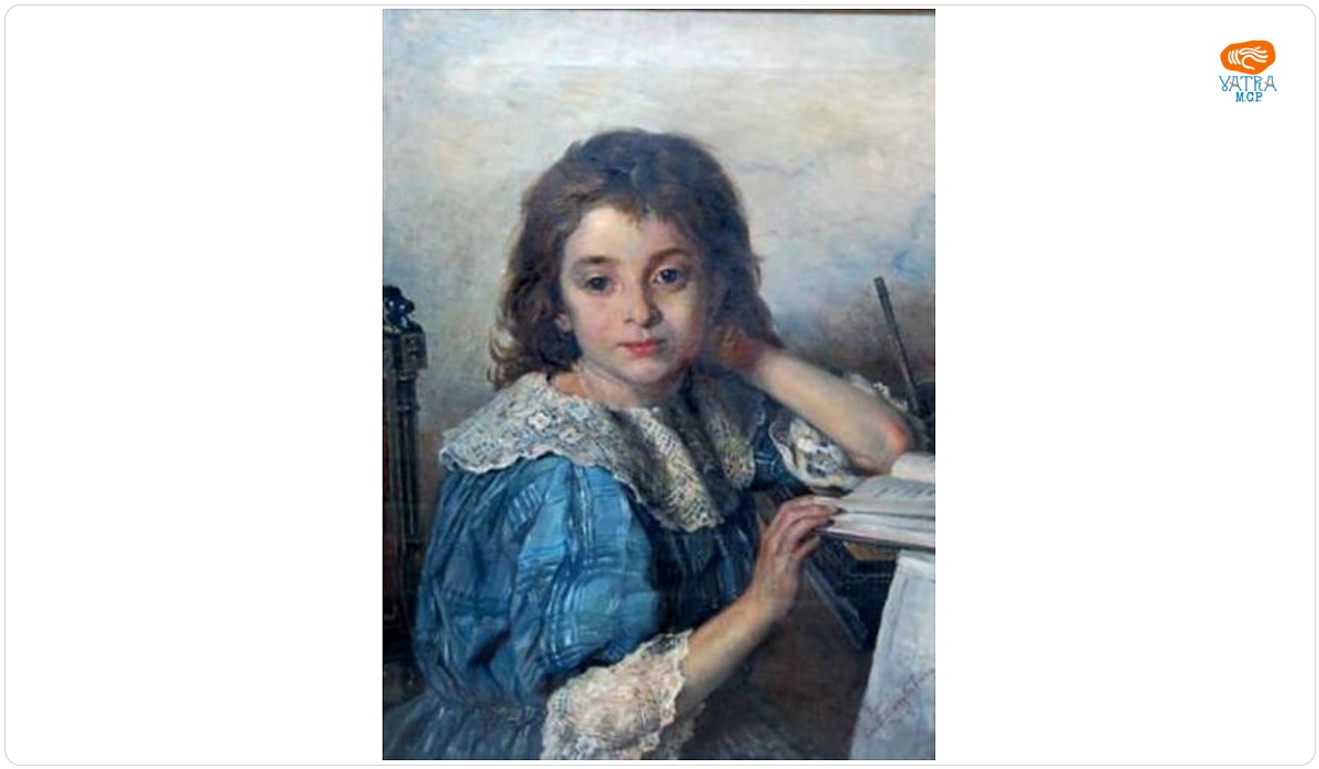 Fetiță studiind