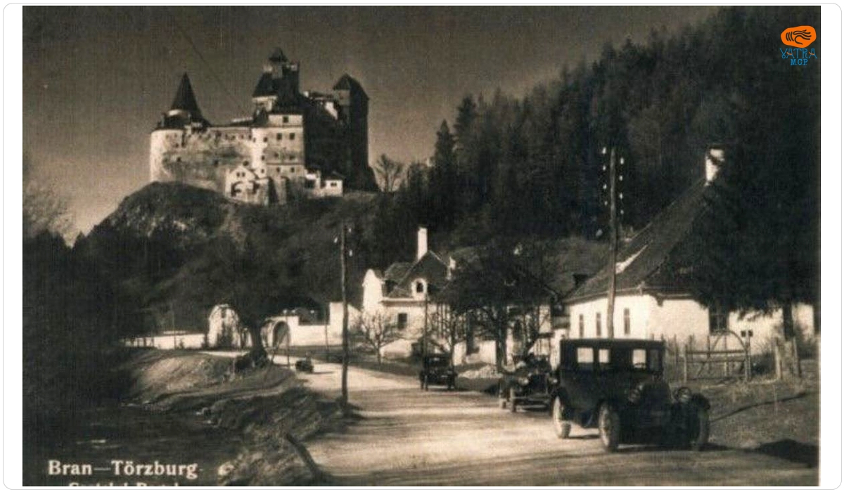 Castelul Bran și clădirile Vămii Medievale