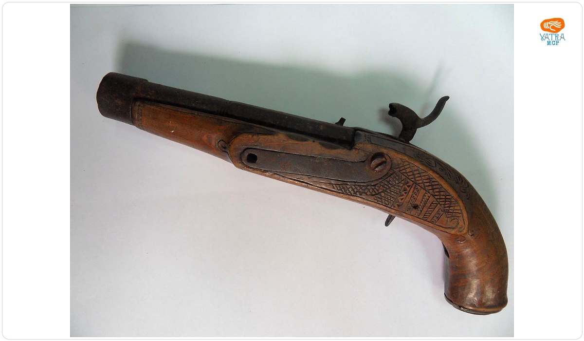 Pistol