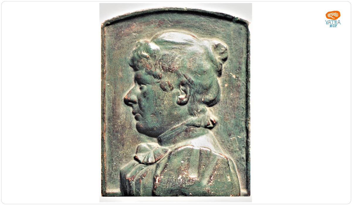 Profil de femeie