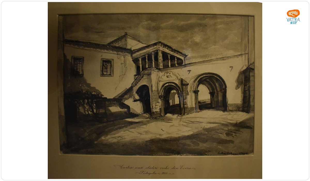 Curtea unei clădiri vechi din Evora (Portugalia)