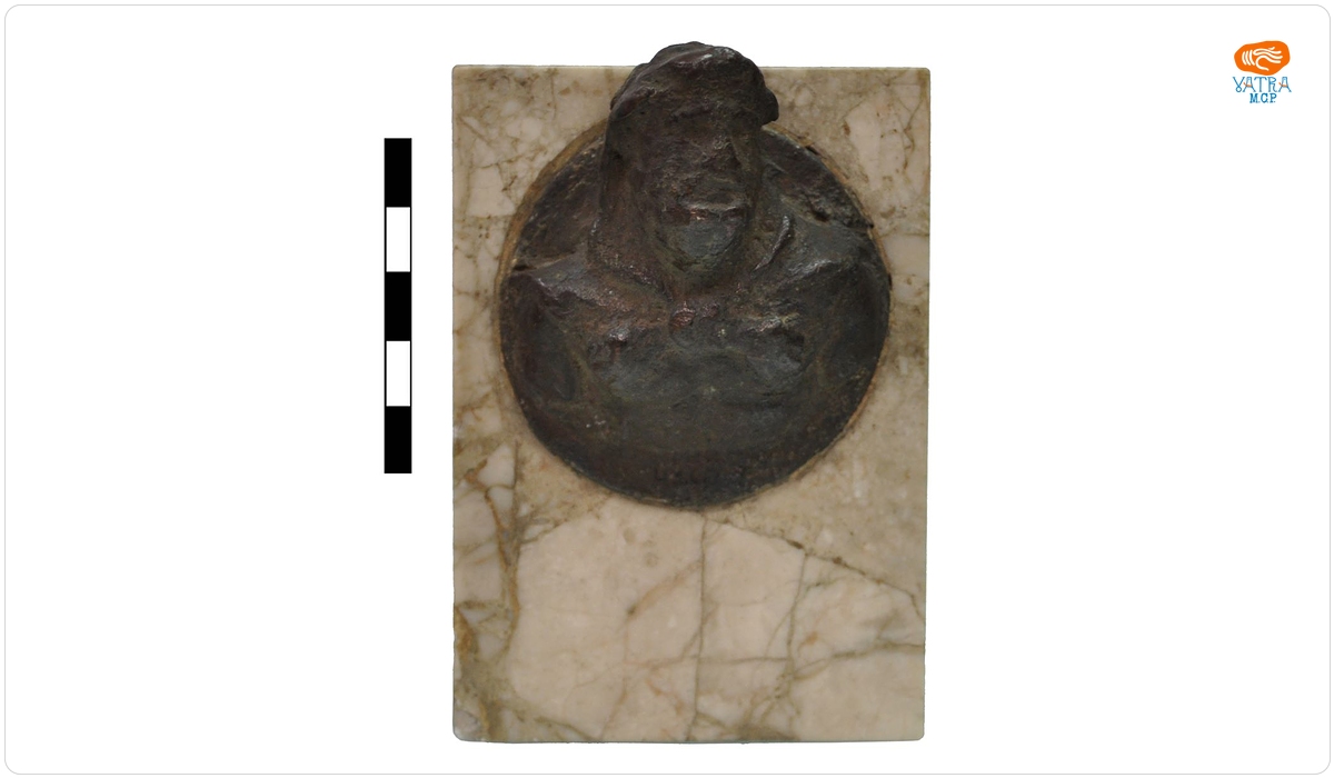 Basorelief luptător