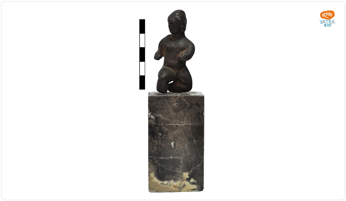 Statuetă din bronz cu o reprezentare antropomorfă