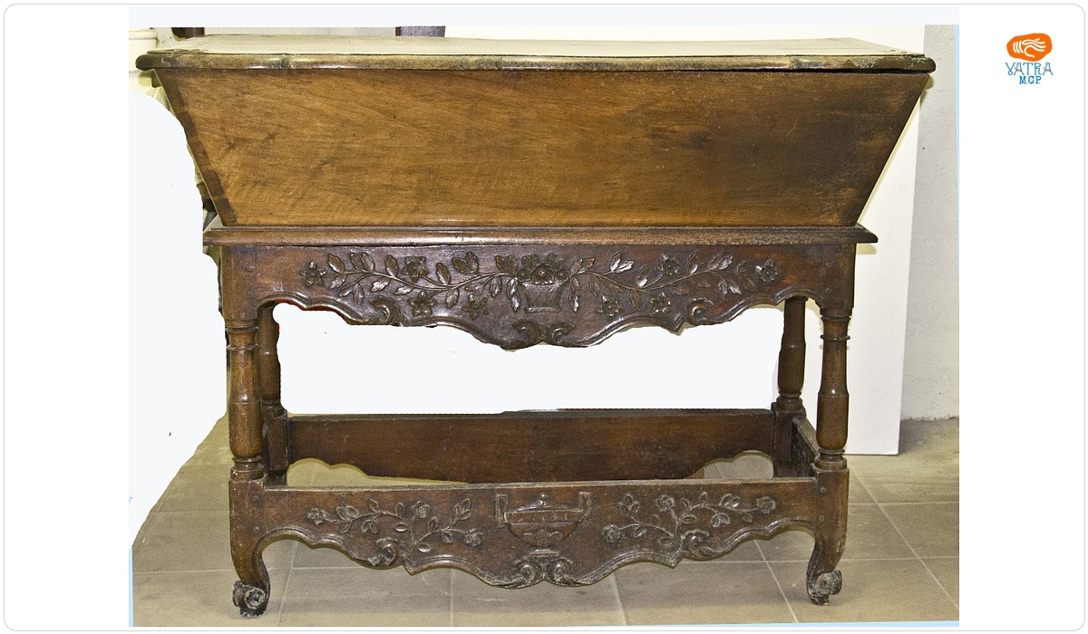 Covată (Pétrin)