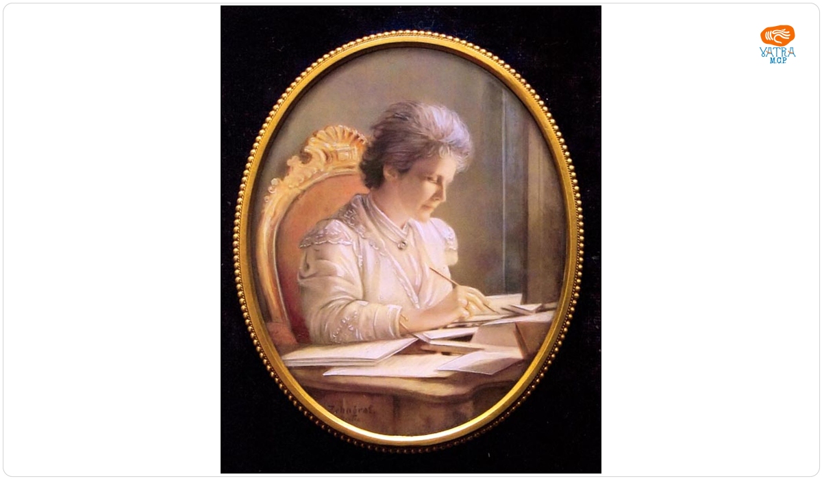 Regina Elisabeta a României la masa de lucru