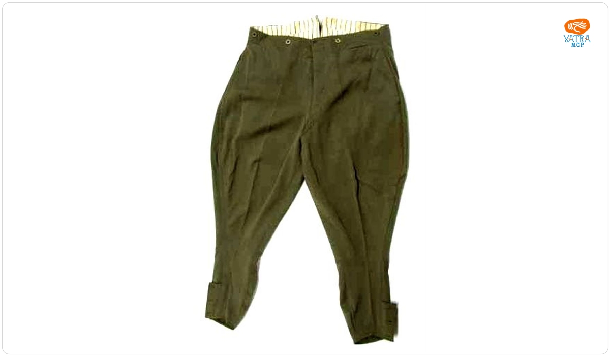 Pantaloni de cizmă pentru uniforma de colonel