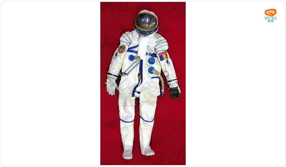 Costum de astronaut