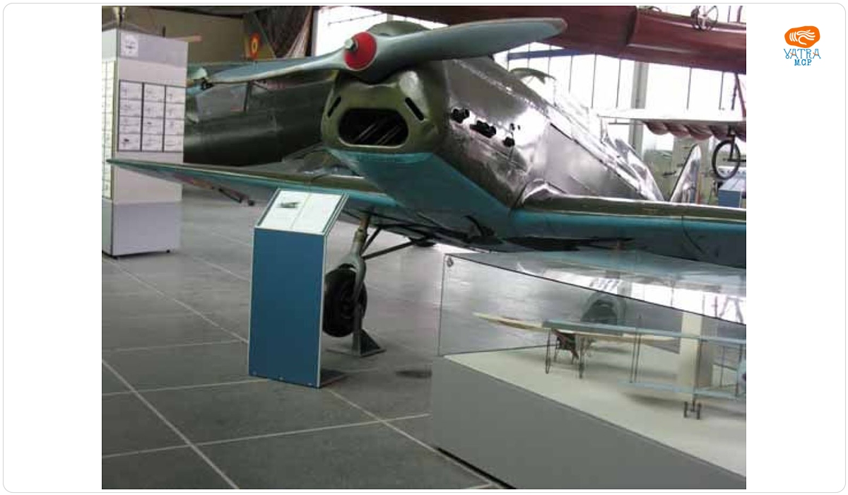 I.A.R. Brașov — Avion I.A.R. Brașov