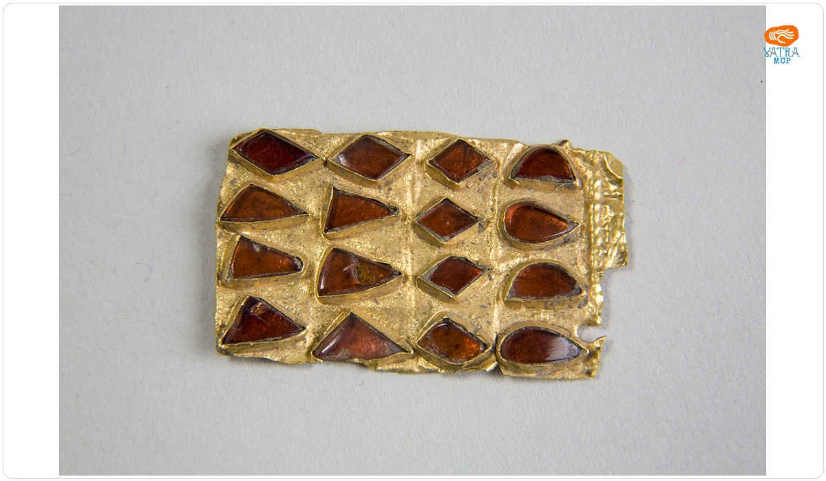 Fragment de diademă hunică