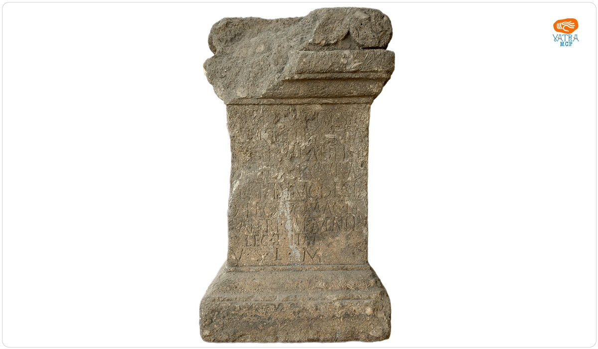 Altar votiv