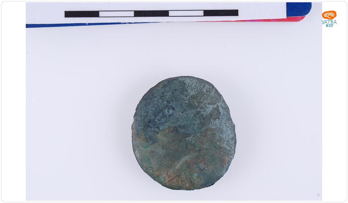 Buton din bronz