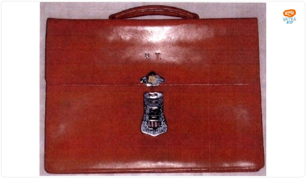 Servietă care a aparținut lui Nicolae Titulescu