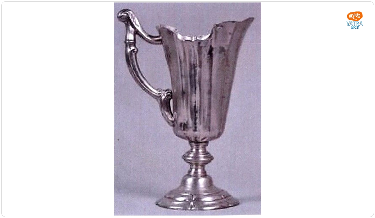 Cupă decorativă