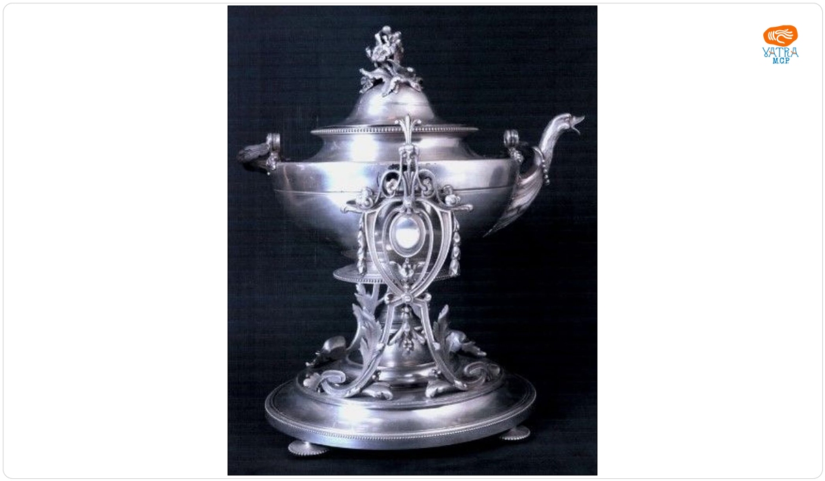Samovar cu stativ