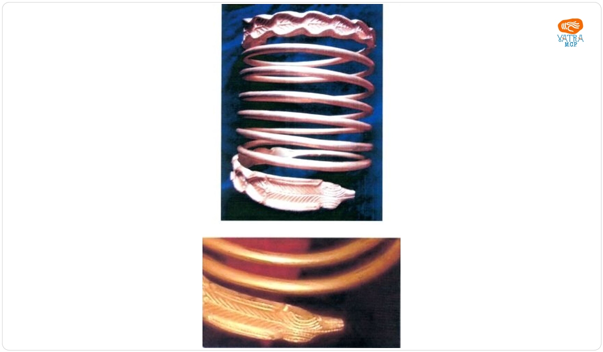 Brățară plurispiralică cu opt spirale