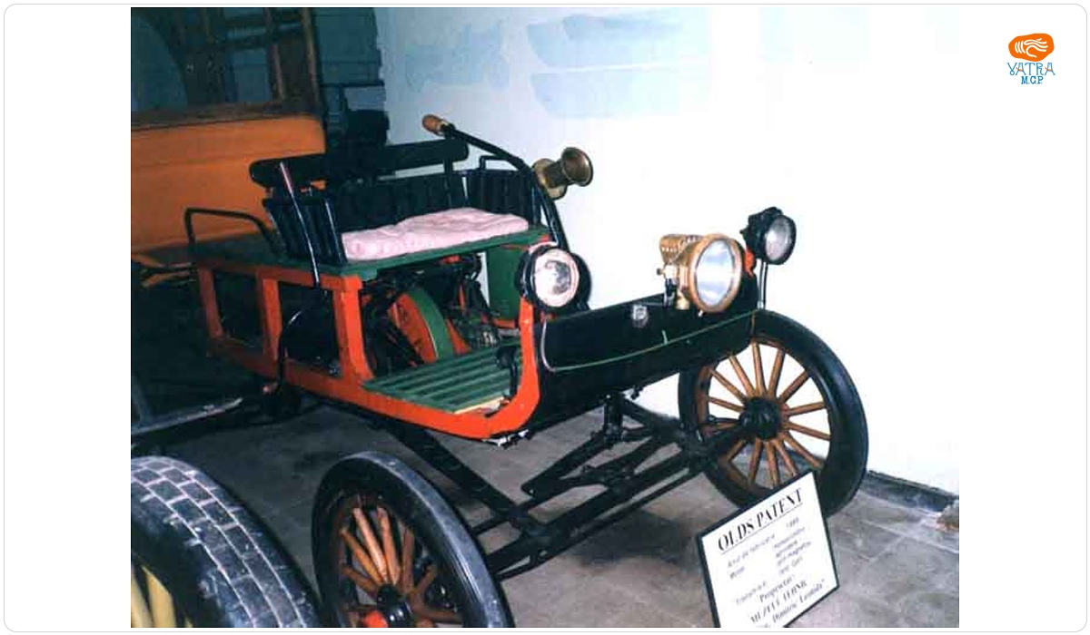 Vehicul Olds Mobile