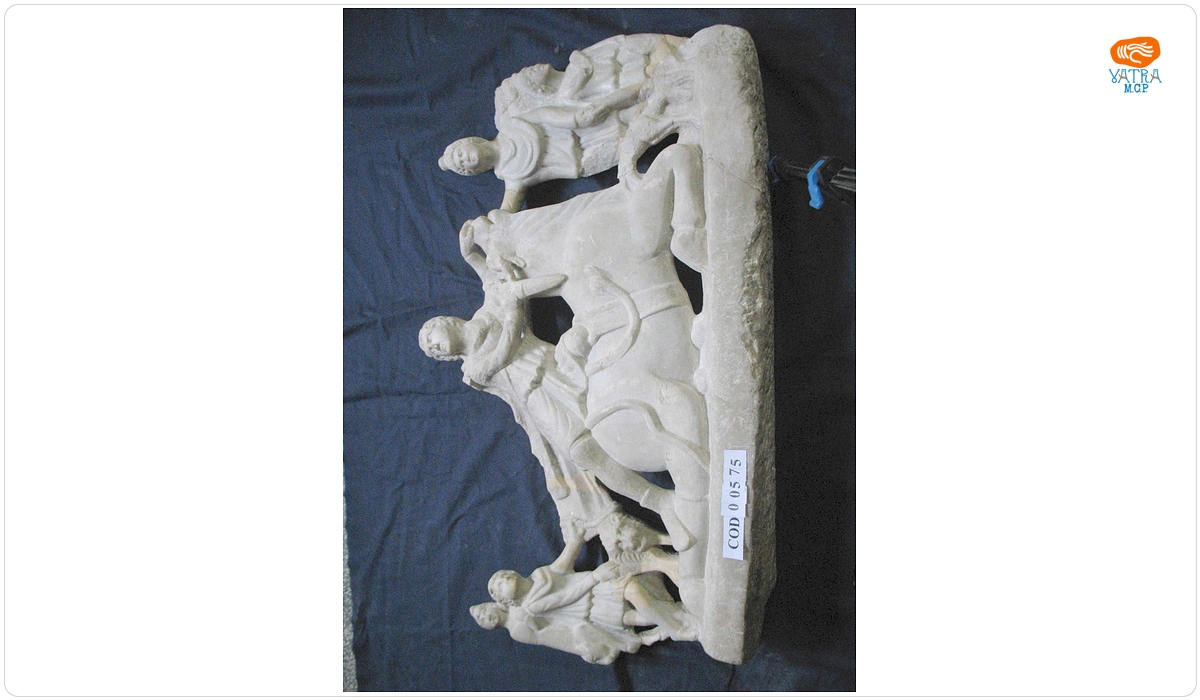 Relief ajurat redând pe Mithras Tauroctonus