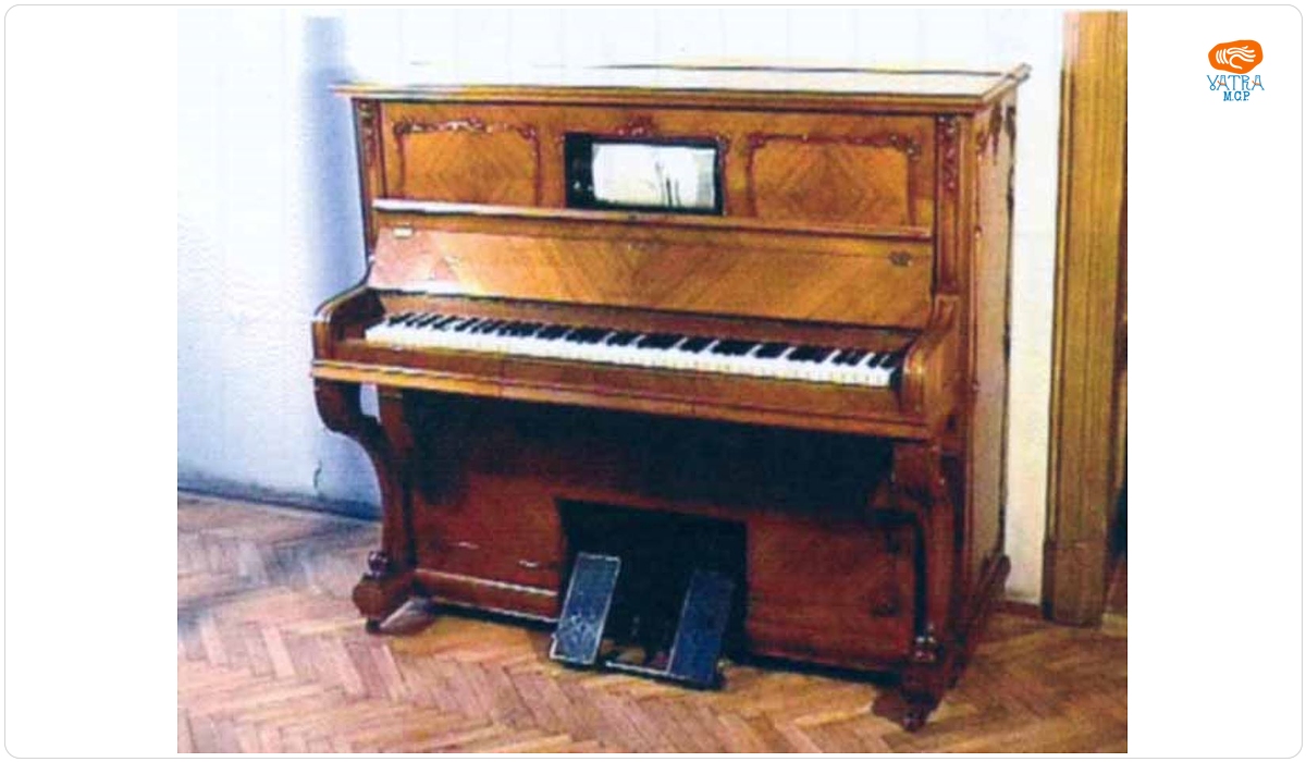 Aeolian Company — Pianină cu pedale