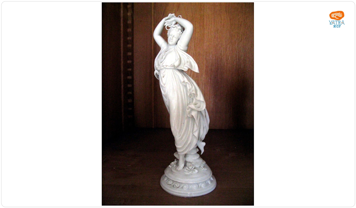 Statuetă