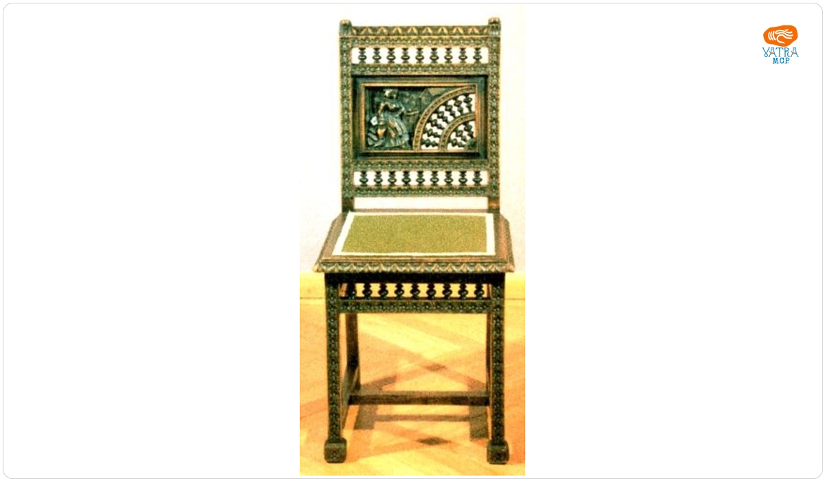 Scaun stil Louis XVI