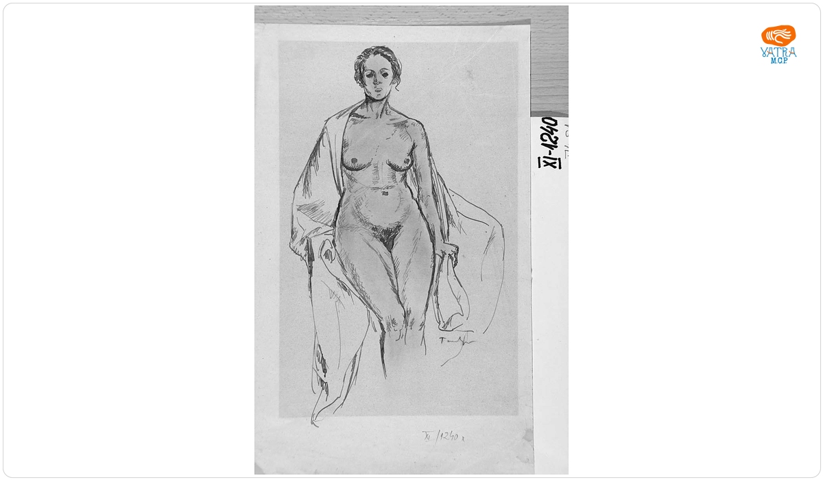 Nud de femeie cu umărul drept acoperit