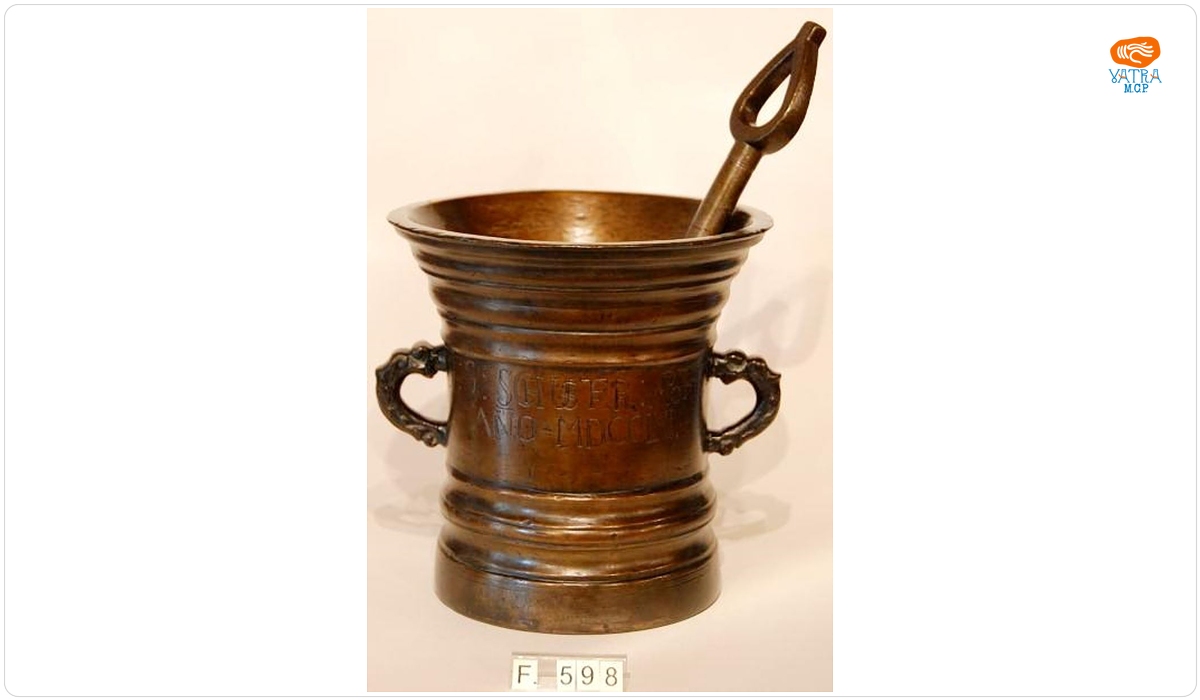 Mojar din bronz