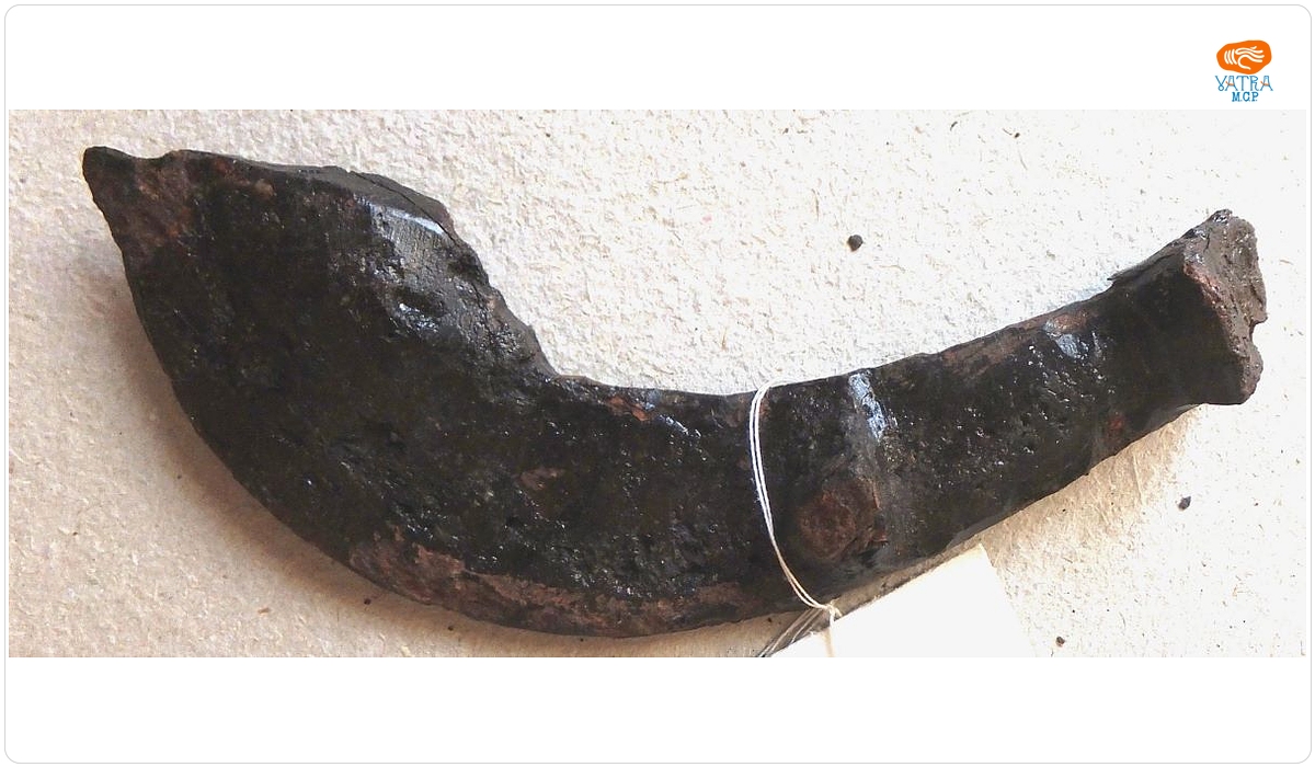 Potcoavă fragmentară