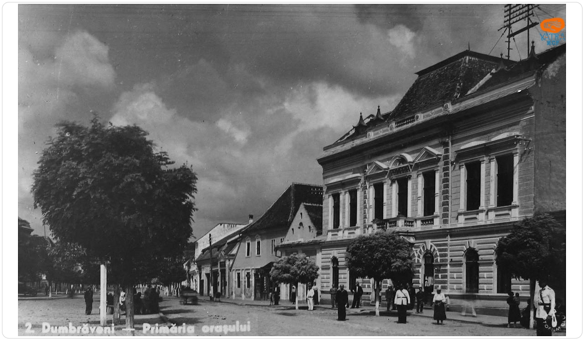 Primăria din Dumbrăveni.