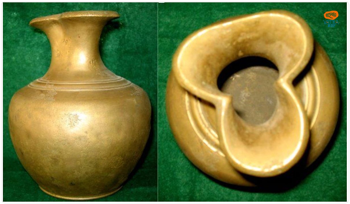 Oenochoe