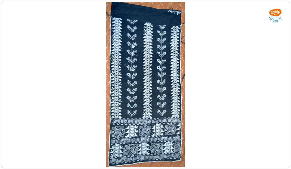 Zăvelcă cusută