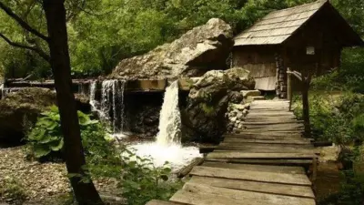 Ansamblul de mori de apa din Borlovenii Noi, Caraș Severin