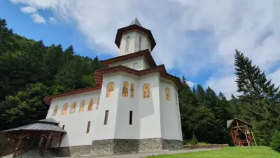 Mănăstirea Sfântul Prooroc Ilie, Paltinul, Argeș - un popas duhovnicesc pe Transfăgărășan