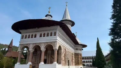 Mănăstirea Sfânta Cruce – Oradea, Bihor - punte între tradiție și credință în inima Crișanei