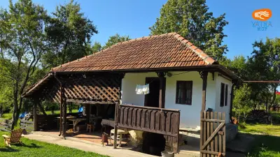Cartierul Mărcuș (strada Drăcești) din Câmpulung Muscel. Arhitectura specific musceleana